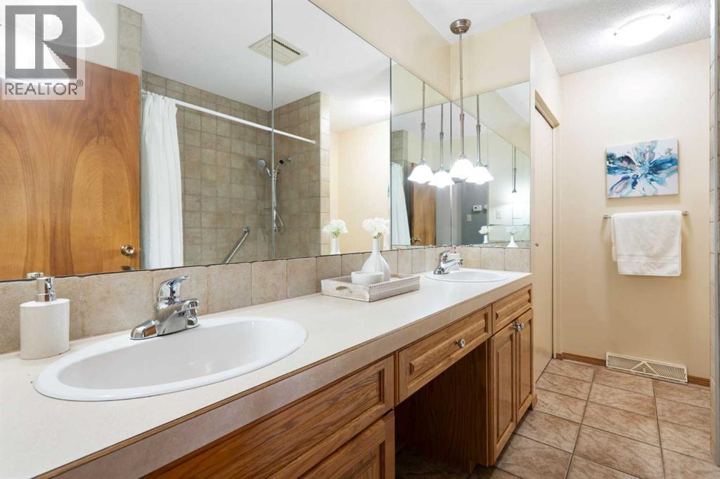 5047 Batchelor Crescent Nw, Calgary, Alberta  T2L 1S8 - Photo 22 - A2310032