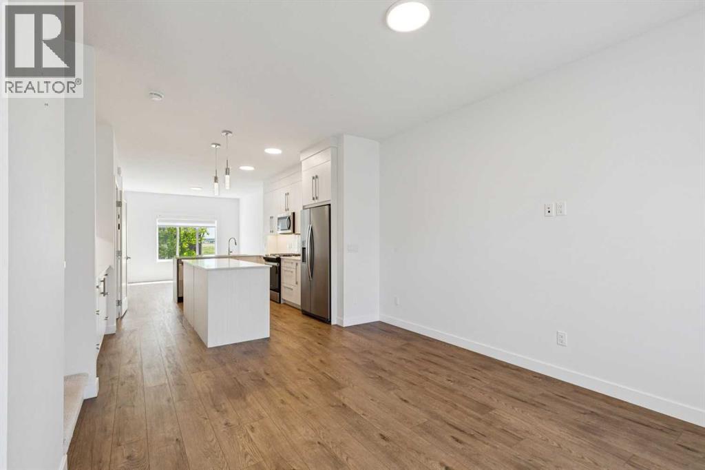7411 202 Avenue Se, Calgary, Alberta  T3S 0E8 - Photo 3 - A2315044