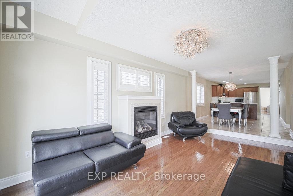 2 Carlson Place, Clarington, Ontario  L1C 5P6 - Photo 21 - E13218274