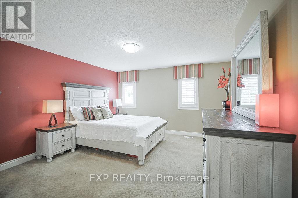 2 Carlson Place, Clarington, Ontario  L1C 5P6 - Photo 27 - E13218274