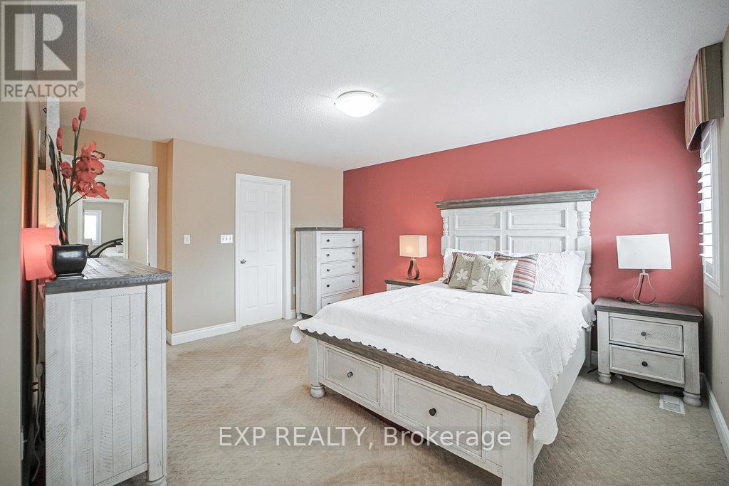 2 Carlson Place, Clarington, Ontario  L1C 5P6 - Photo 29 - E13218274