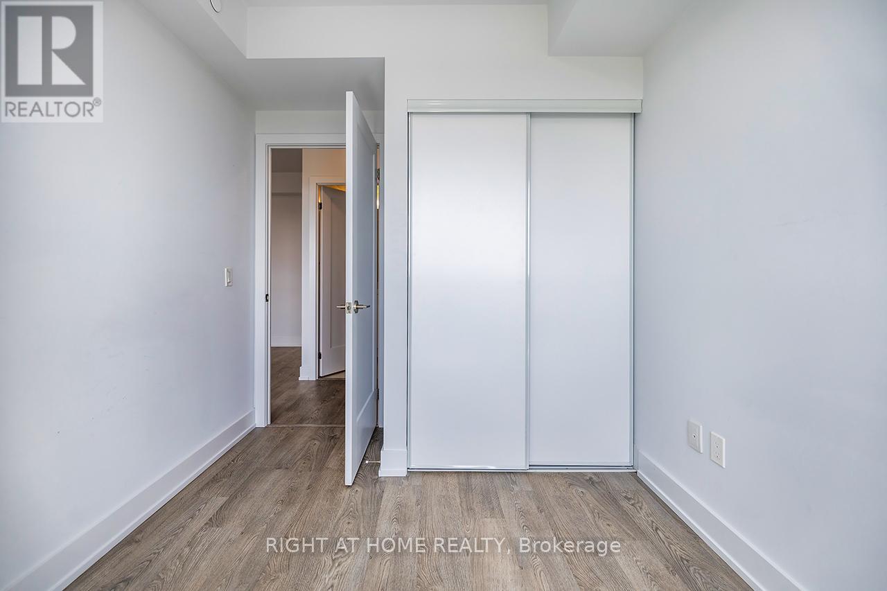 1804 - 2550 Simcoe Street N, Oshawa, Ontario  L1L 0R5 - Photo 15 - E13218276