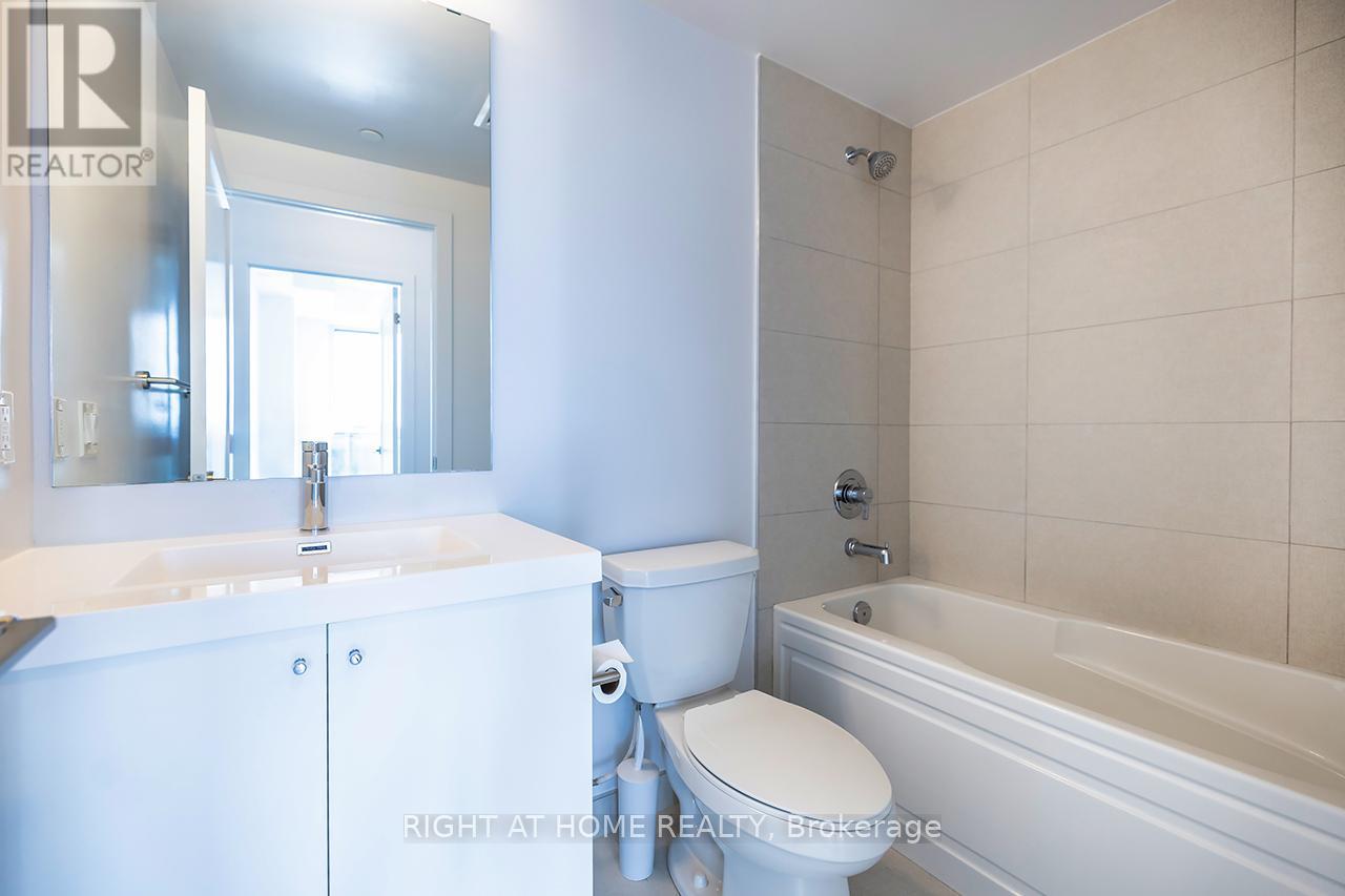 1804 - 2550 Simcoe Street N, Oshawa, Ontario  L1L 0R5 - Photo 5 - E13218276
