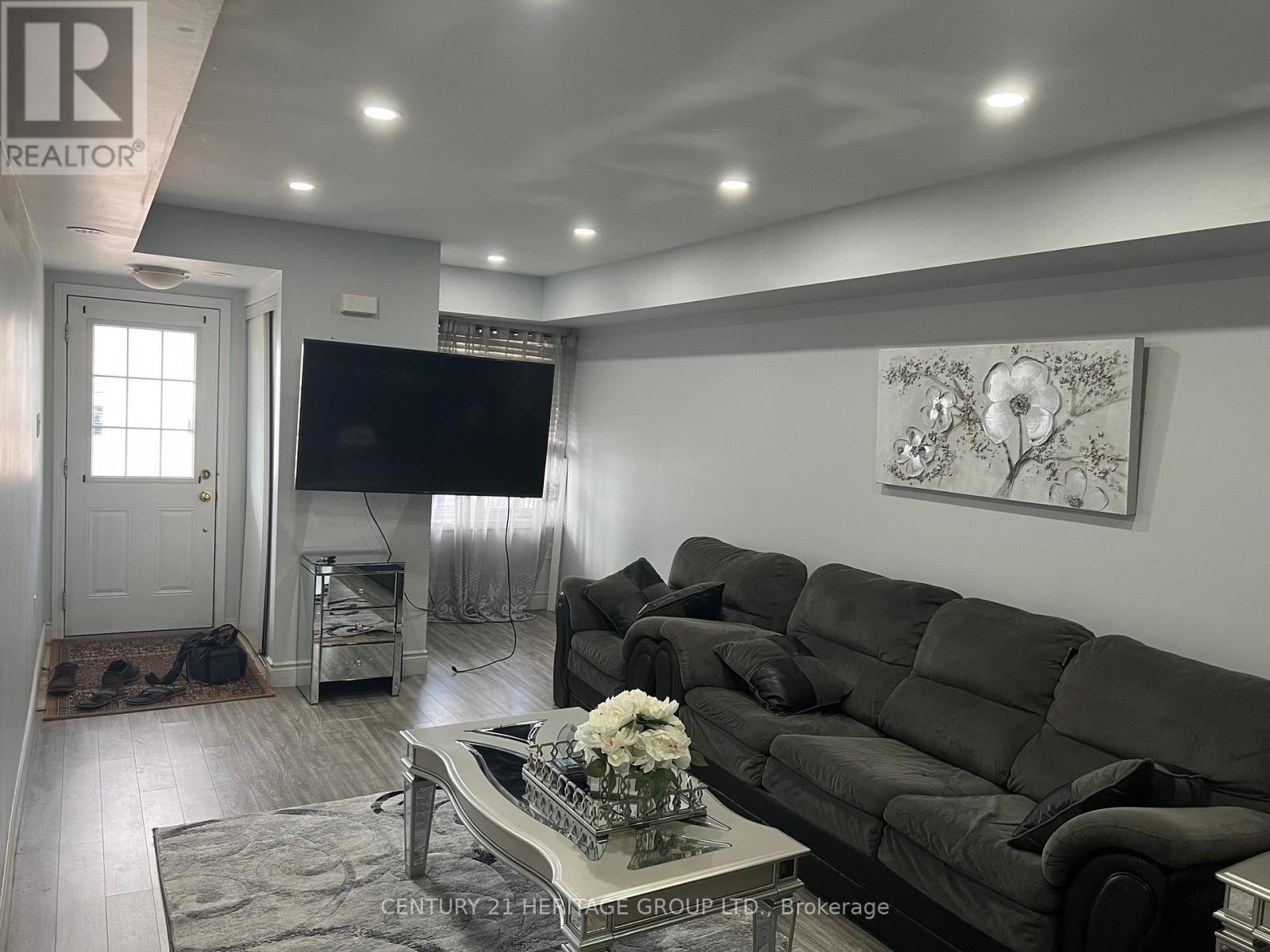 3 - 78 Abela Lane N, Ajax, Ontario  L1T 0C1 - Photo 6 - E13218304