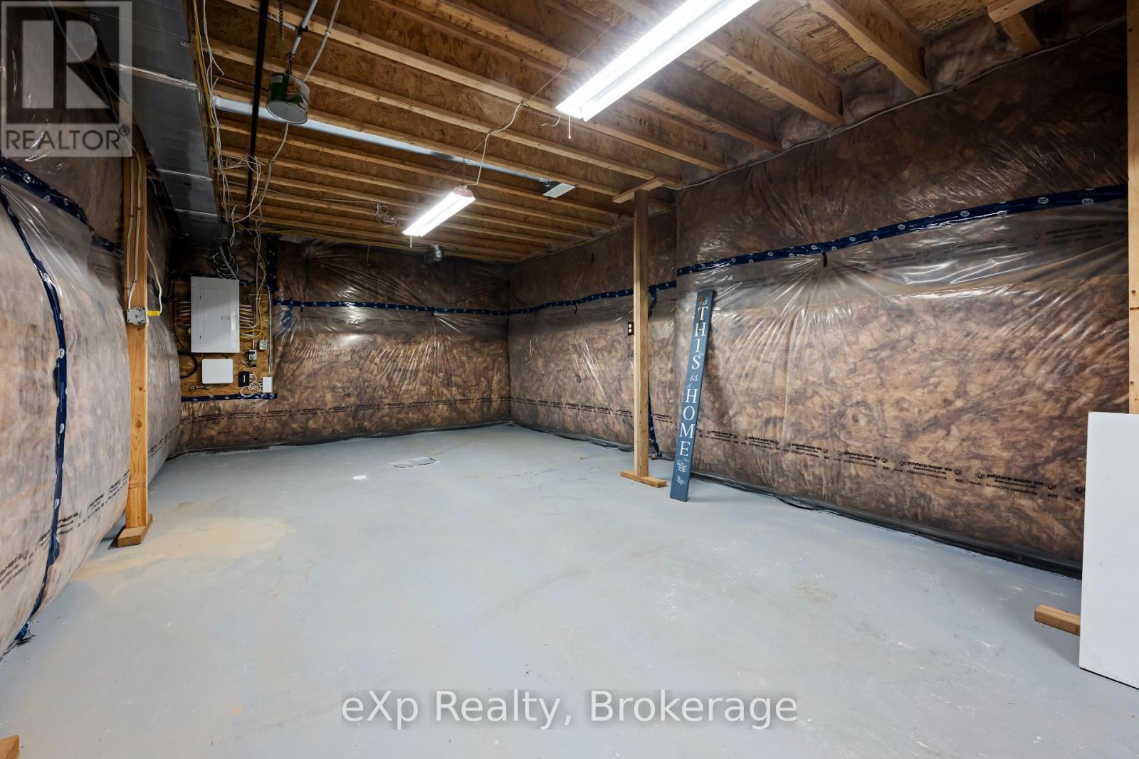 25 Middleton Avenue, Centre Wellington, Ontario  N1M 0G2 - Photo 32 - X13218324