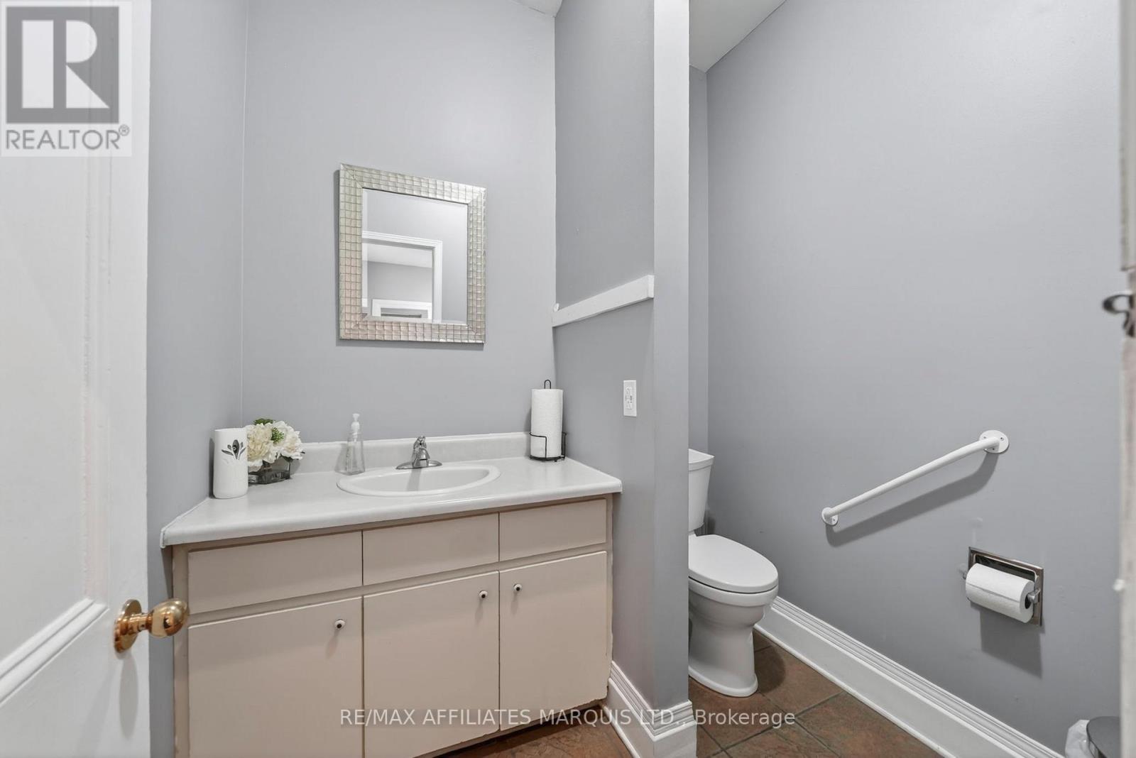105 5th Street E, Cornwall, Ontario K6H 2L6 - Photo 12 - X13218308