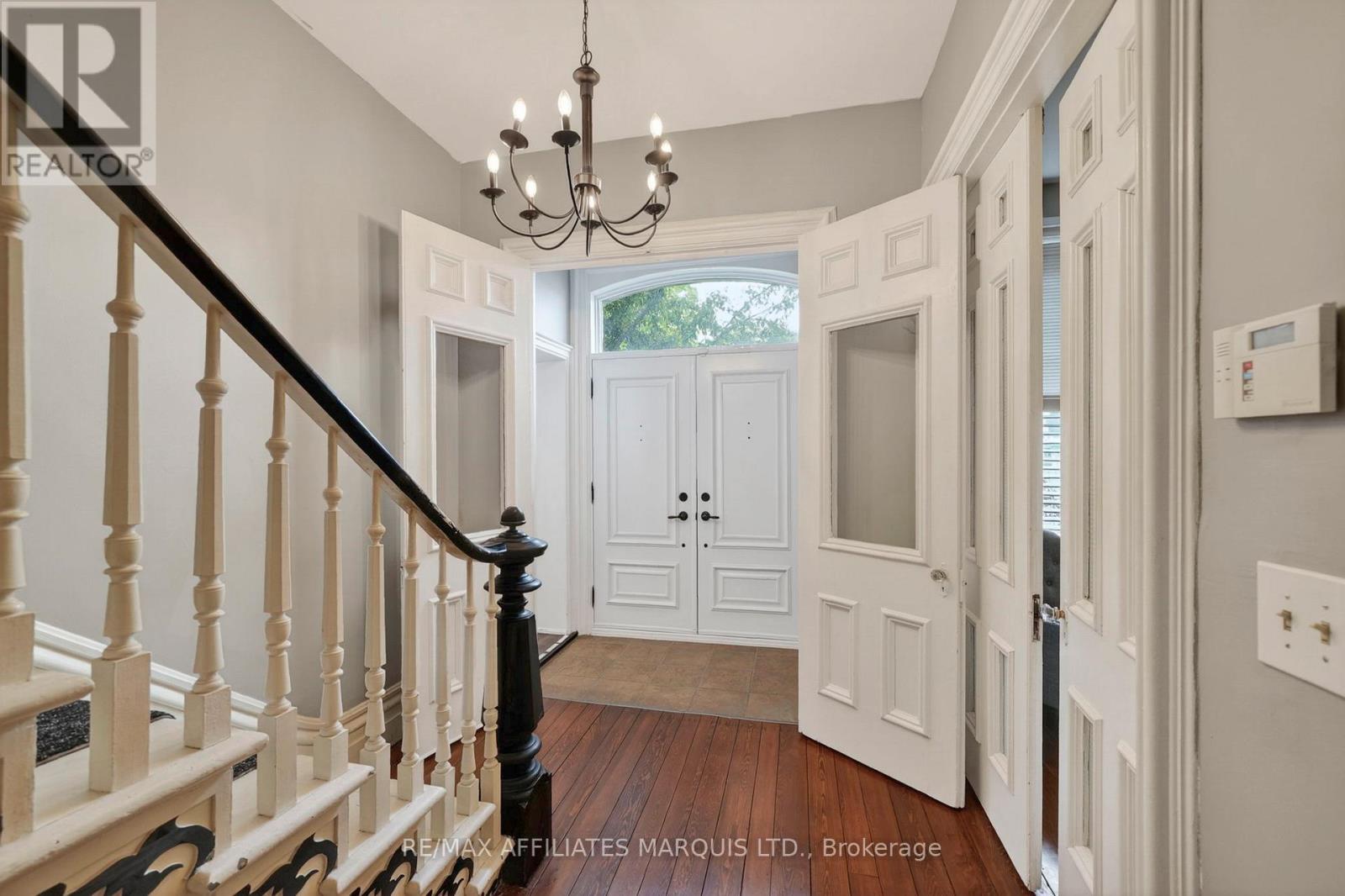 105 5th Street E, Cornwall, Ontario K6H 2L6 - Photo 3 - X13218308