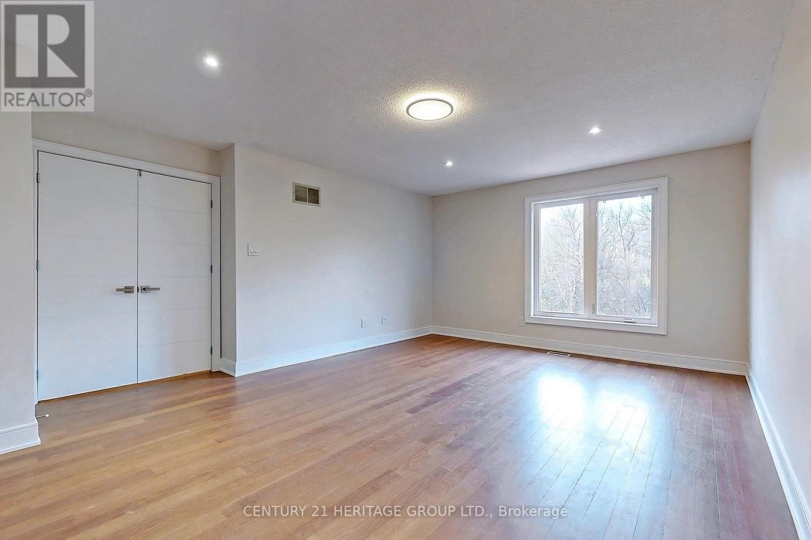 26 Castleridge Drive, Richmond Hill, Ontario  L4B 1N9 - Photo 13 - N13218272