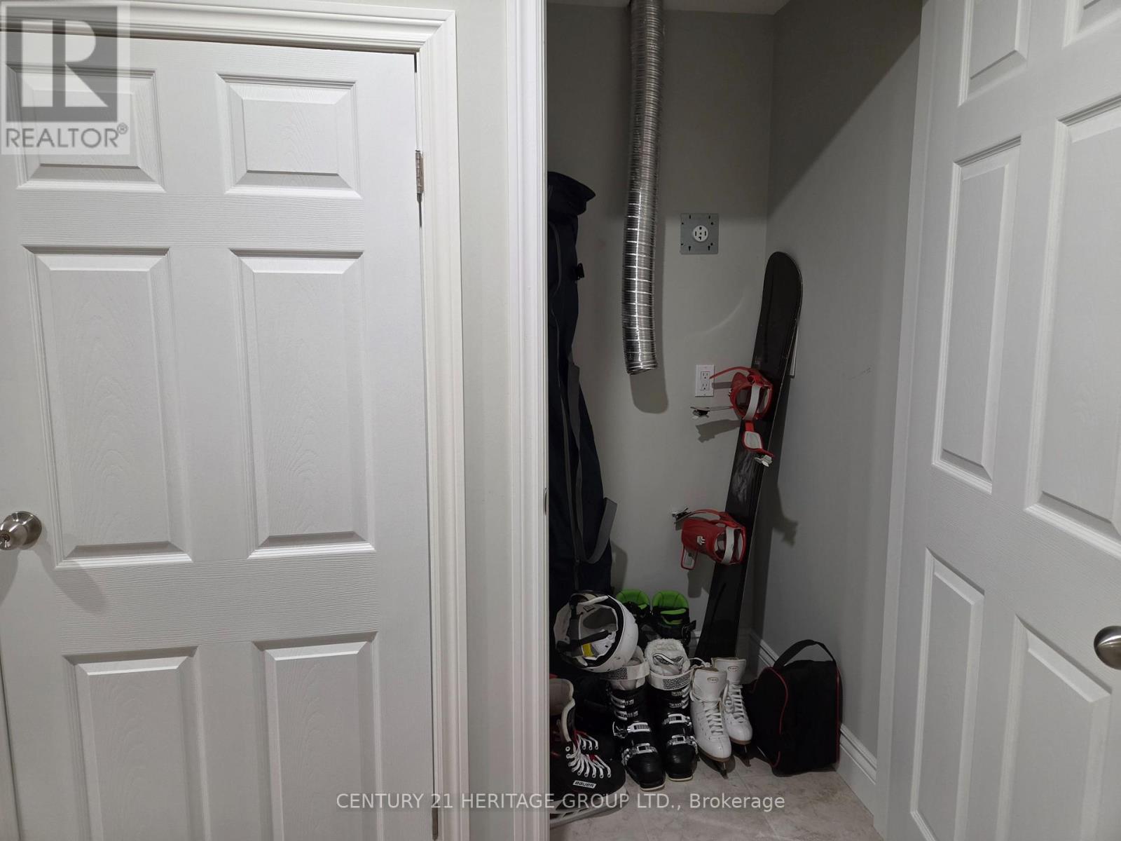 46 Nathan Crescent, Barrie (Painswick South), Ontario  L4N 0S2 - Photo 28 - S13218300