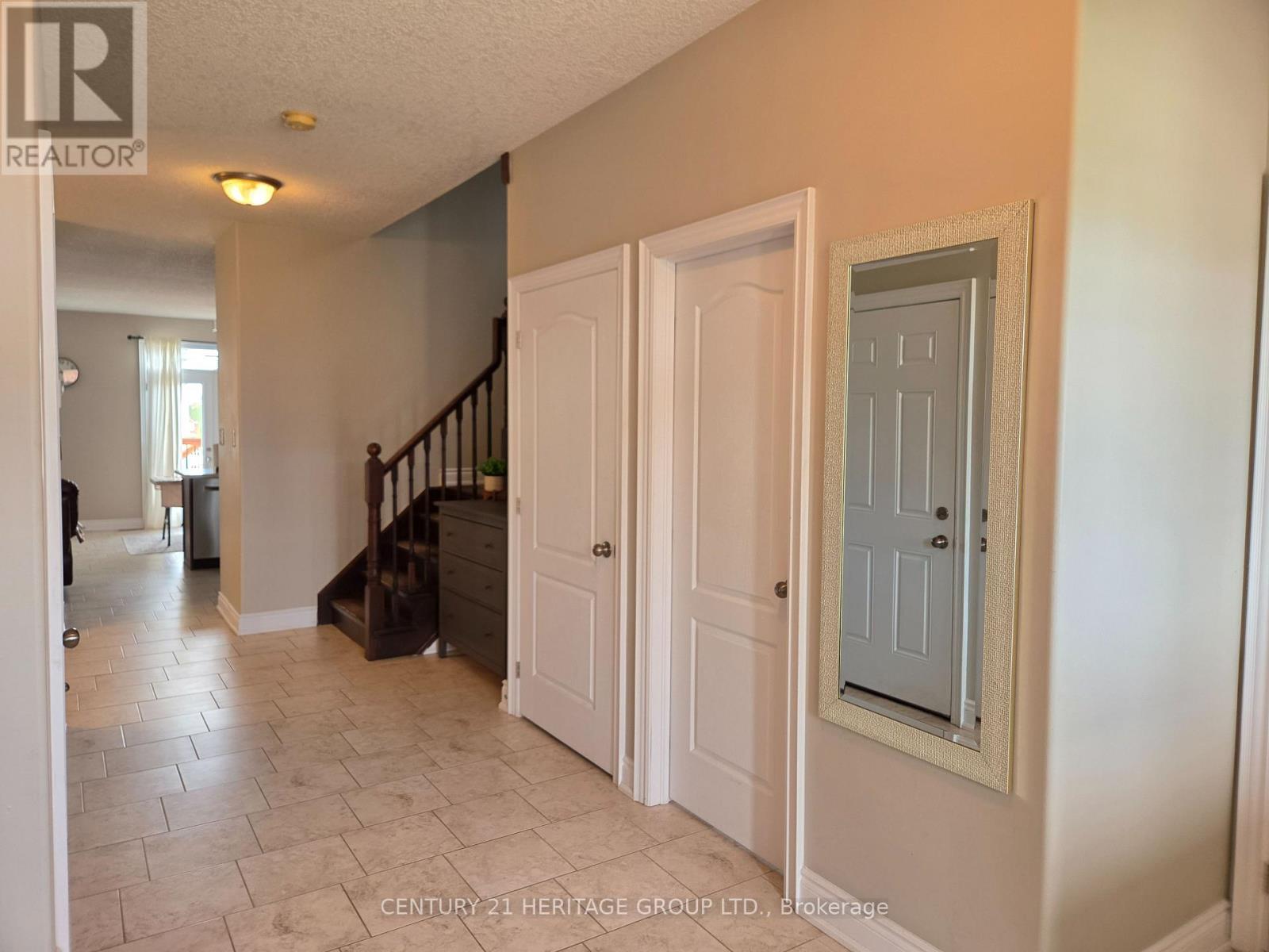 46 Nathan Crescent, Barrie (Painswick South), Ontario  L4N 0S2 - Photo 30 - S13218300