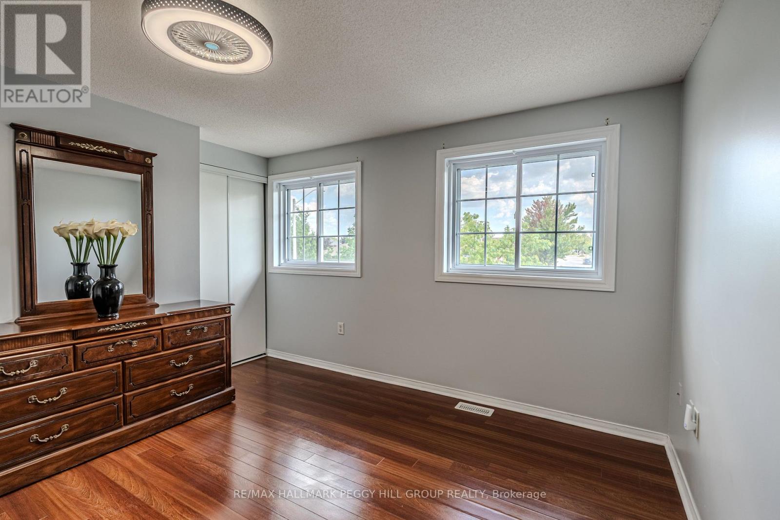 193 Nathan Crescent, Barrie (Painswick South), Ontario  L4N 0S4 - Photo 13 - S13218306