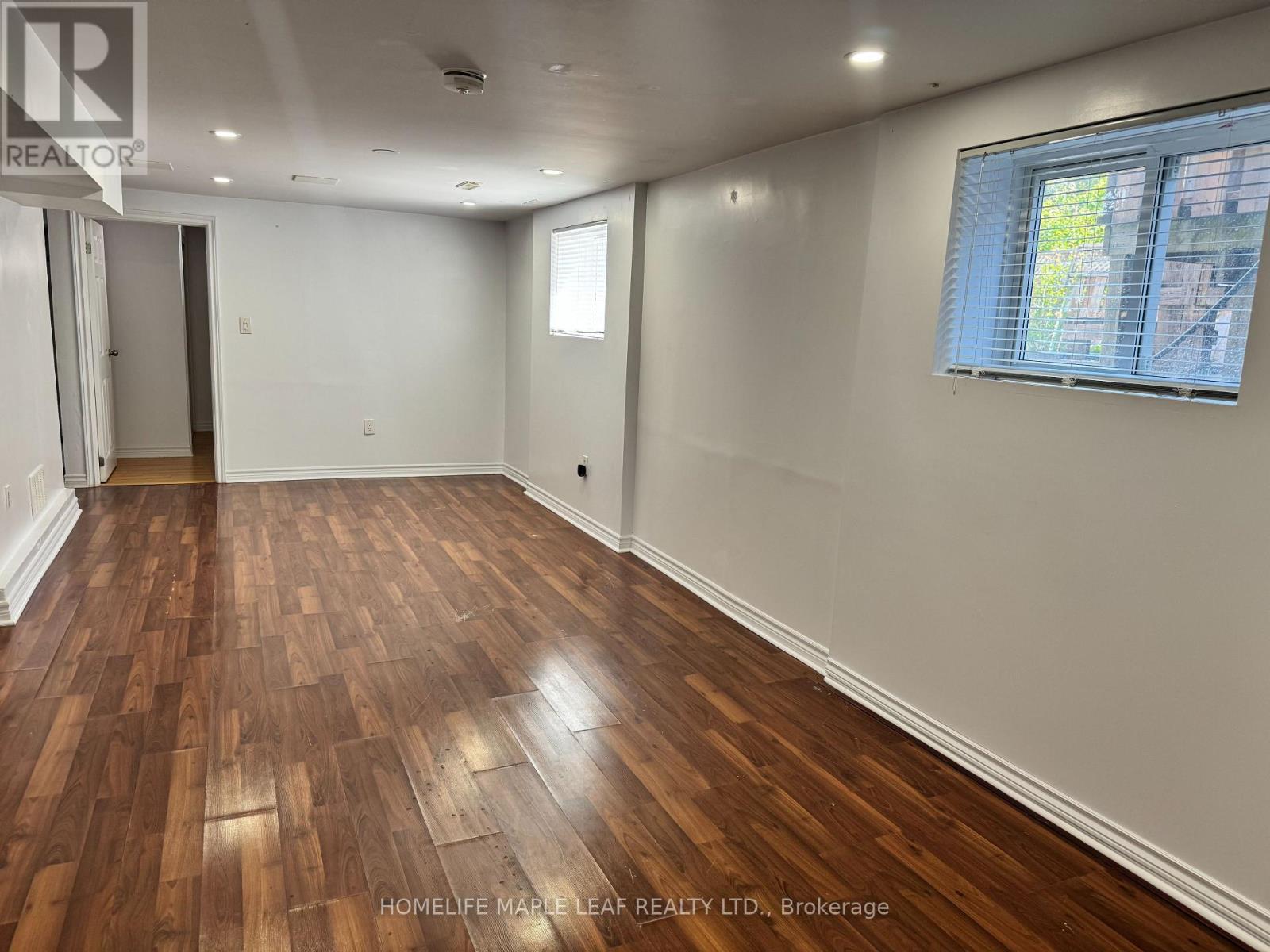 8 Montrose Place, Brampton, Ontario  L6S 2S8 - Photo 11 - W13218248