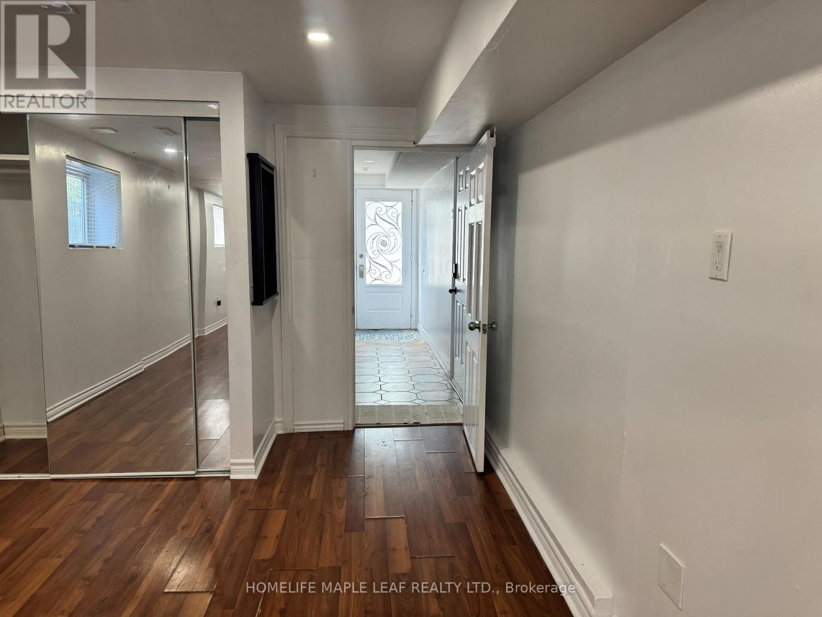 8 Montrose Place, Brampton, Ontario  L6S 2S8 - Photo 14 - W13218248