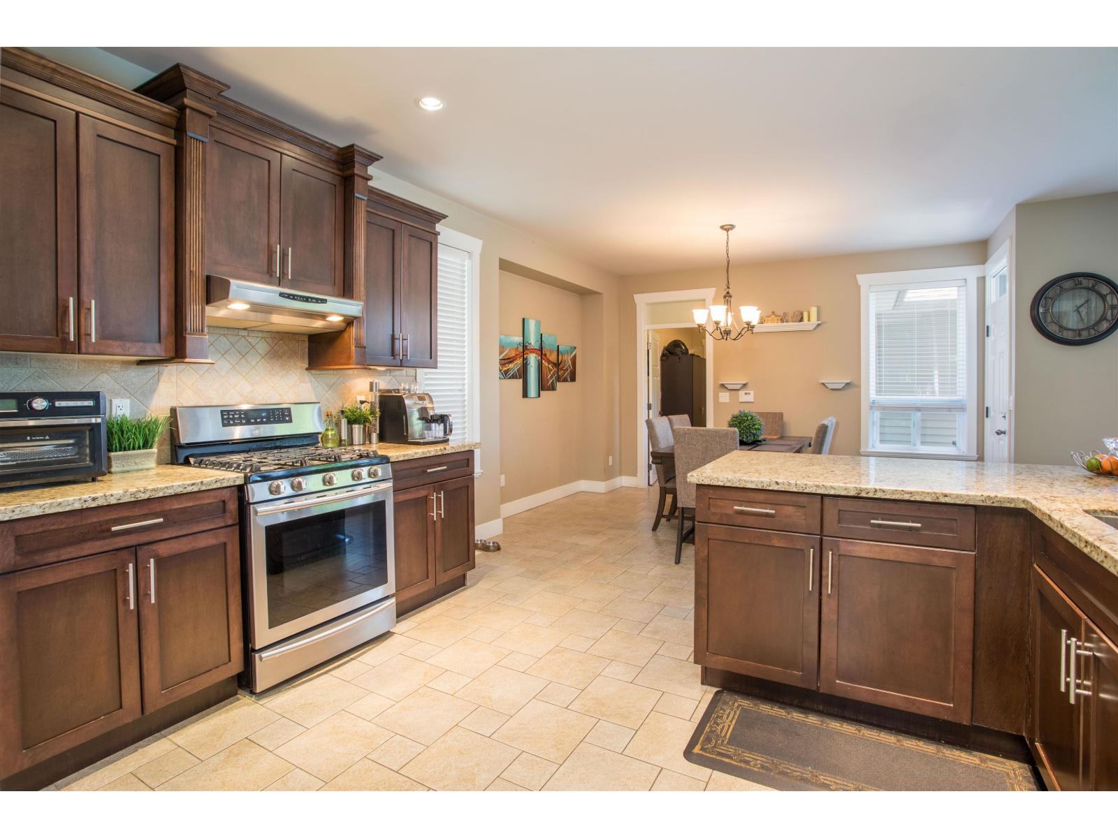 7015 195 Street, Surrey, British Columbia  V4N 5Z2 - Photo 9 - R3124691