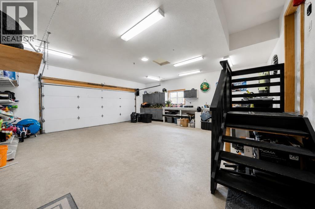 5 Hunter Court Ne, Medicine Hat, Alberta  T1C 1W5 - Photo 40 - A2315063