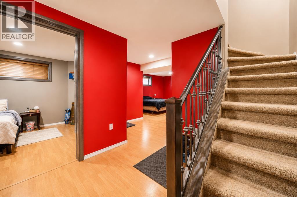 5 Hunter Court Ne, Medicine Hat, Alberta  T1C 1W5 - Photo 31 - A2315063
