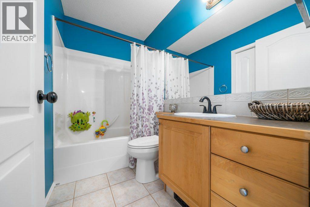 5 Hunter Court Ne, Medicine Hat, Alberta  T1C 1W5 - Photo 29 - A2315063