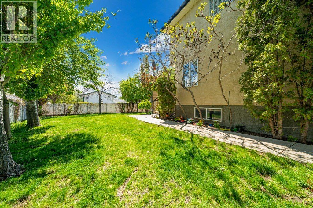5 Hunter Court Ne, Medicine Hat, Alberta  T1C 1W5 - Photo 44 - A2315063