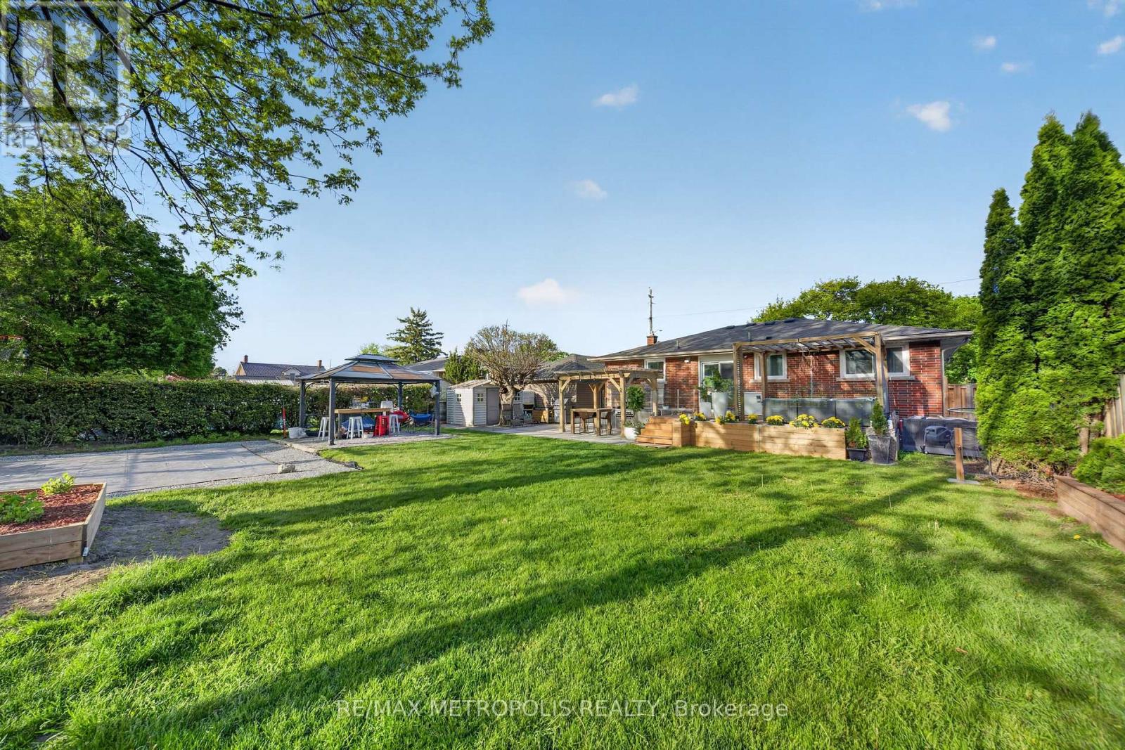 601a Geneva Street, St. Catharines, Ontario  L2N 2J2 - Photo 3 - X13218264