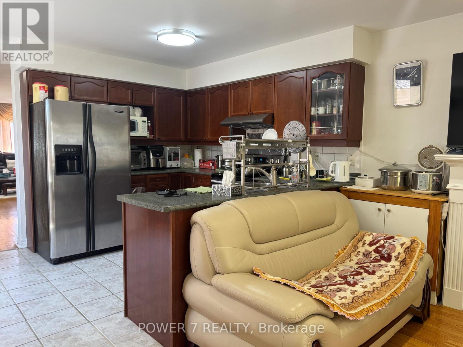 85b Maybourne Avenue, Toronto, Ontario  M1L 2W3 - Photo 14 - E13199266