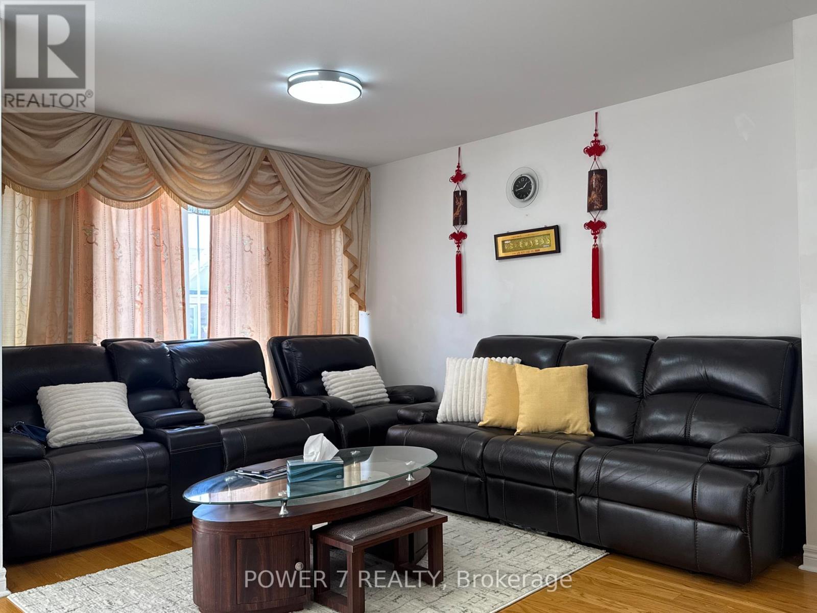 85b Maybourne Avenue, Toronto, Ontario  M1L 2W3 - Photo 9 - E13199266