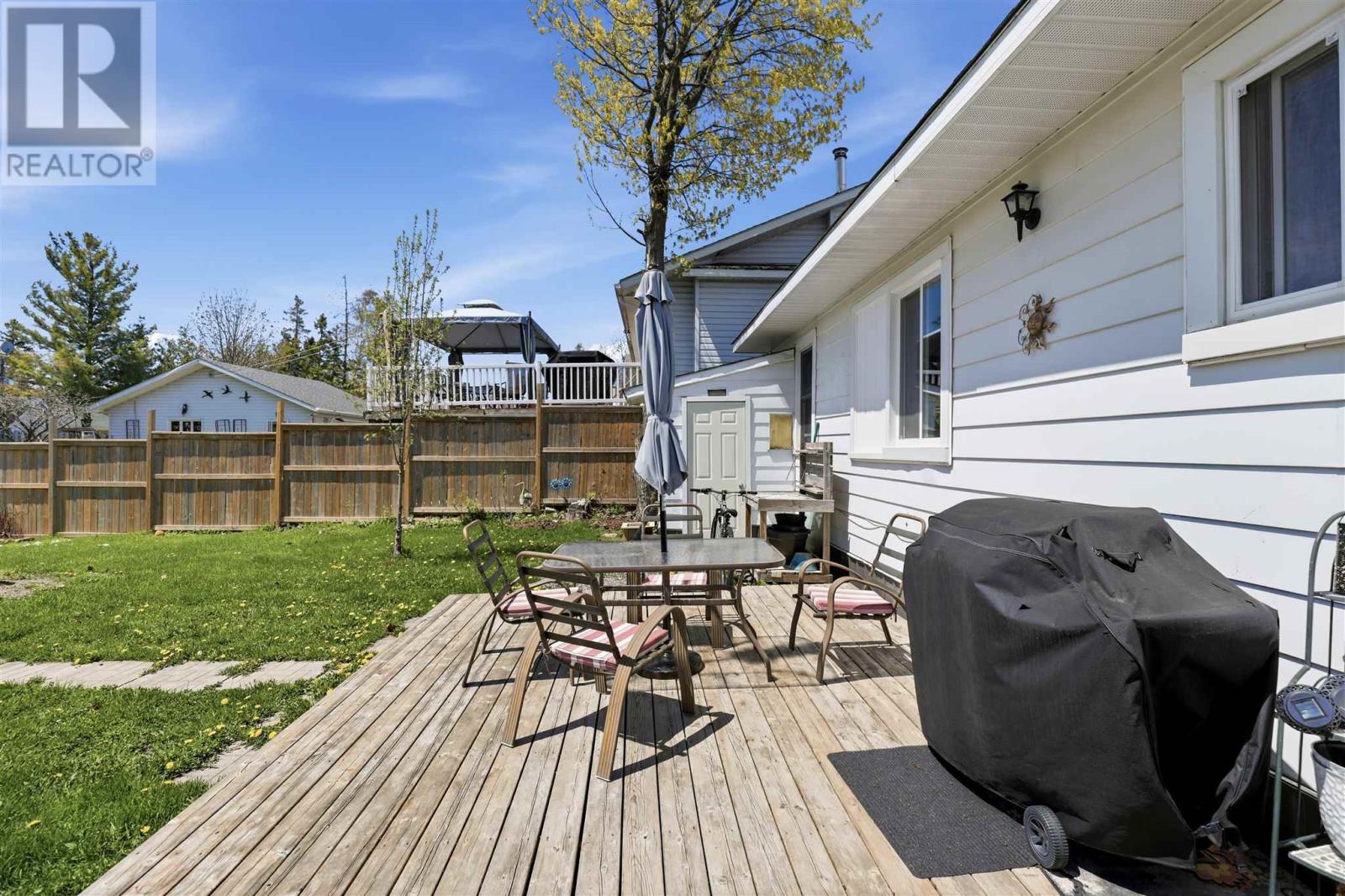 661 Mcnabb St, Sault Ste. Marie, Ontario  P6B 1Z8 - Photo 25 - SM261220
