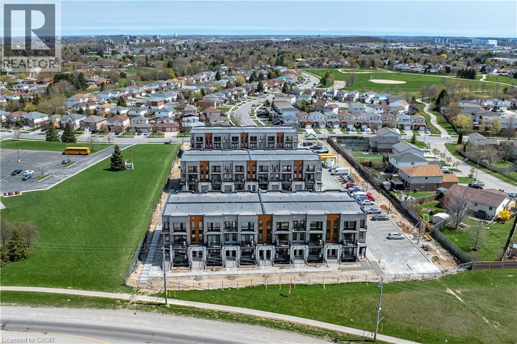 525 Erinbrook Drive Unit# C052, Kitchener, Ontario  N2E 3T1 - Photo 2 - 40835062