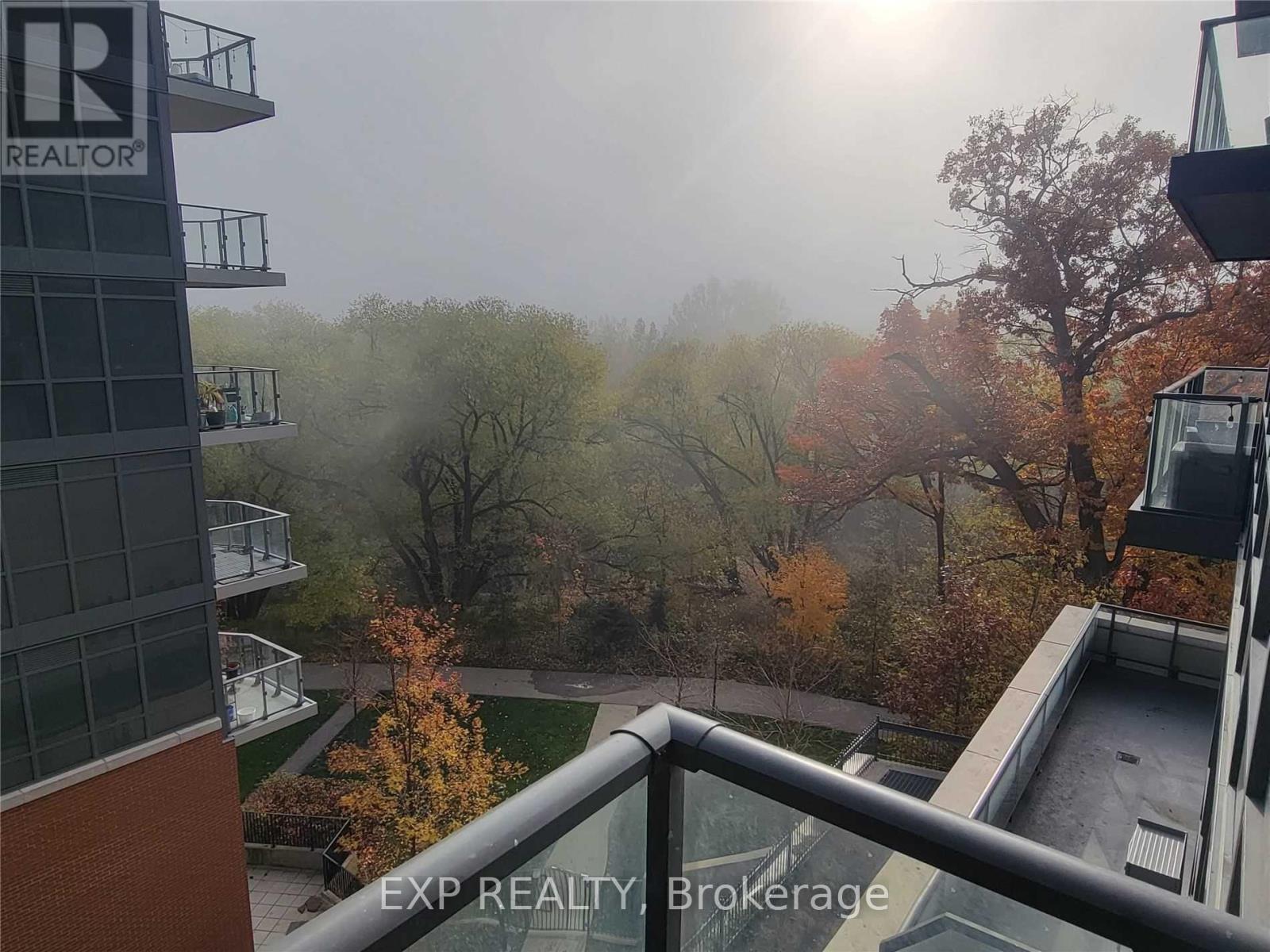 302 - 36 Park Lawn Road, Toronto, Ontario M8Y 3H8 - Photo 6 - W13218336