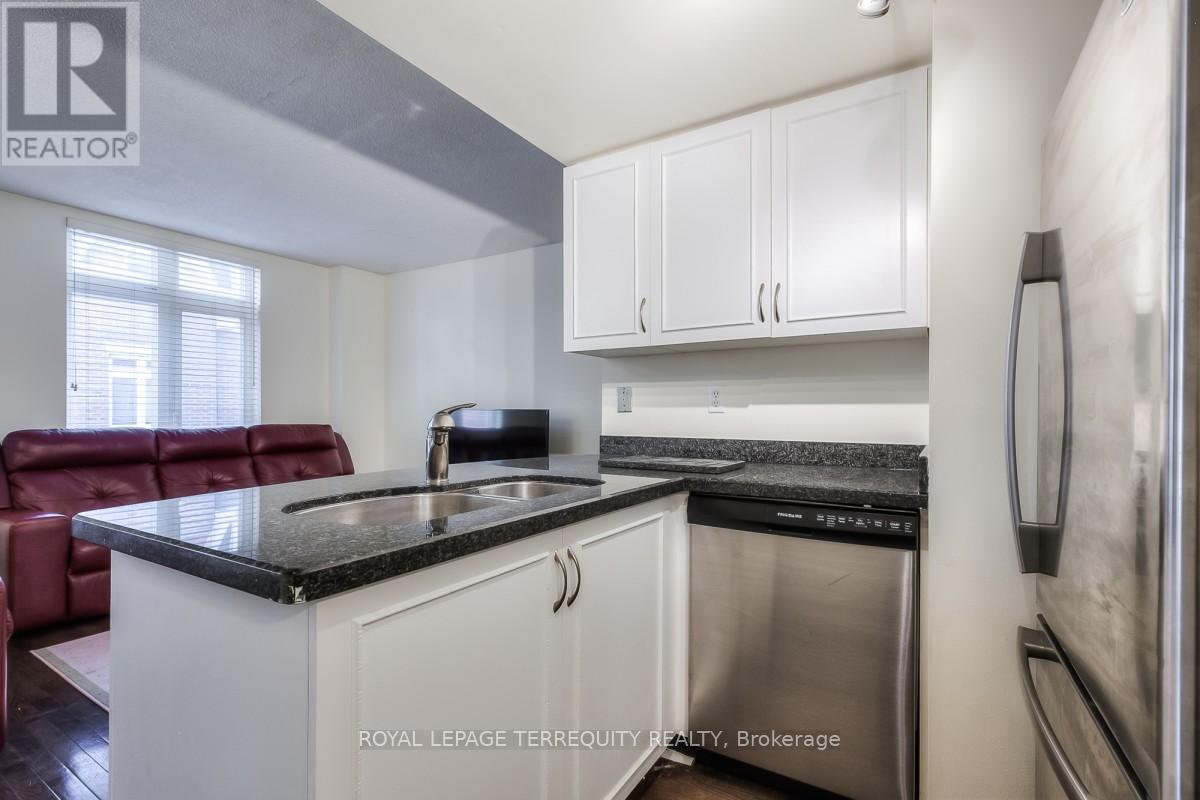 16 - 100 Redpath Avenue, Toronto, Ontario  M4S 2J7 - Photo 8 - C13218348