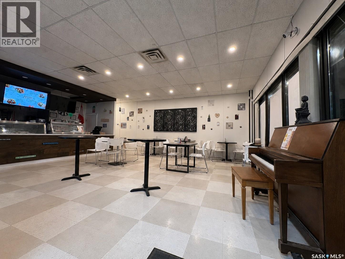 251 Albert Street, Regina, Saskatchewan  S4R 2N5 - Photo 4 - SK037268