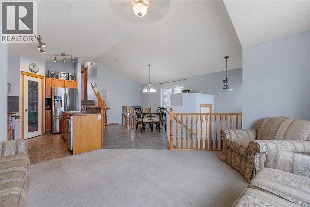 46 Cranberry Green Se, Calgary, Alberta  T3M 1L4 - Photo 7 - A2304574