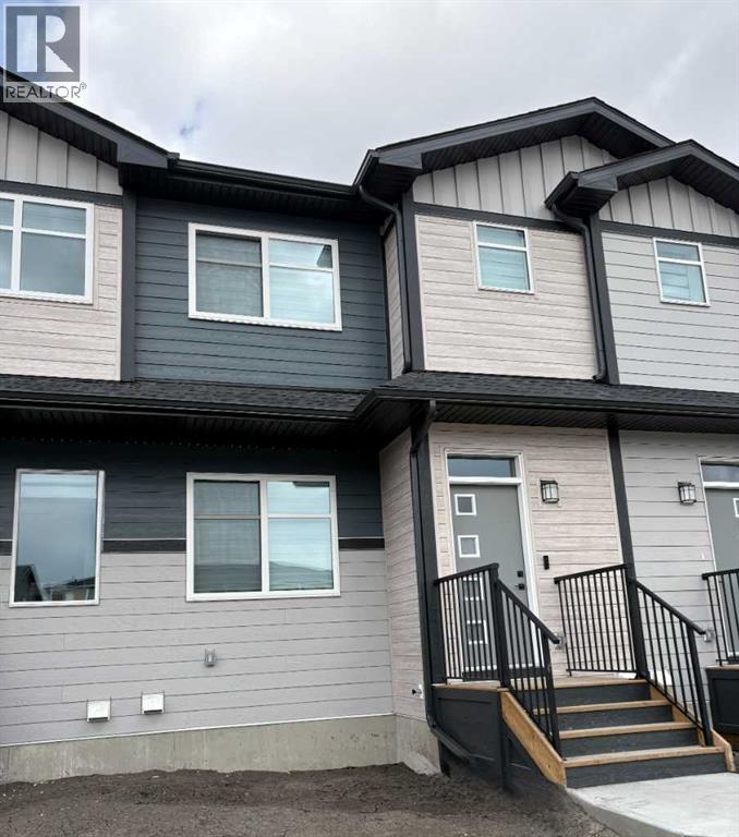 303 Wolf River Drive Se, Calgary, Alberta  T2X 6G6 - Photo 1 - A2304803