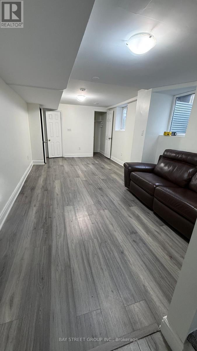 Bsmt - 50 Thorntree Crescent, Brampton, Ontario  L6Y 4C4 - Photo 2 - W13218360