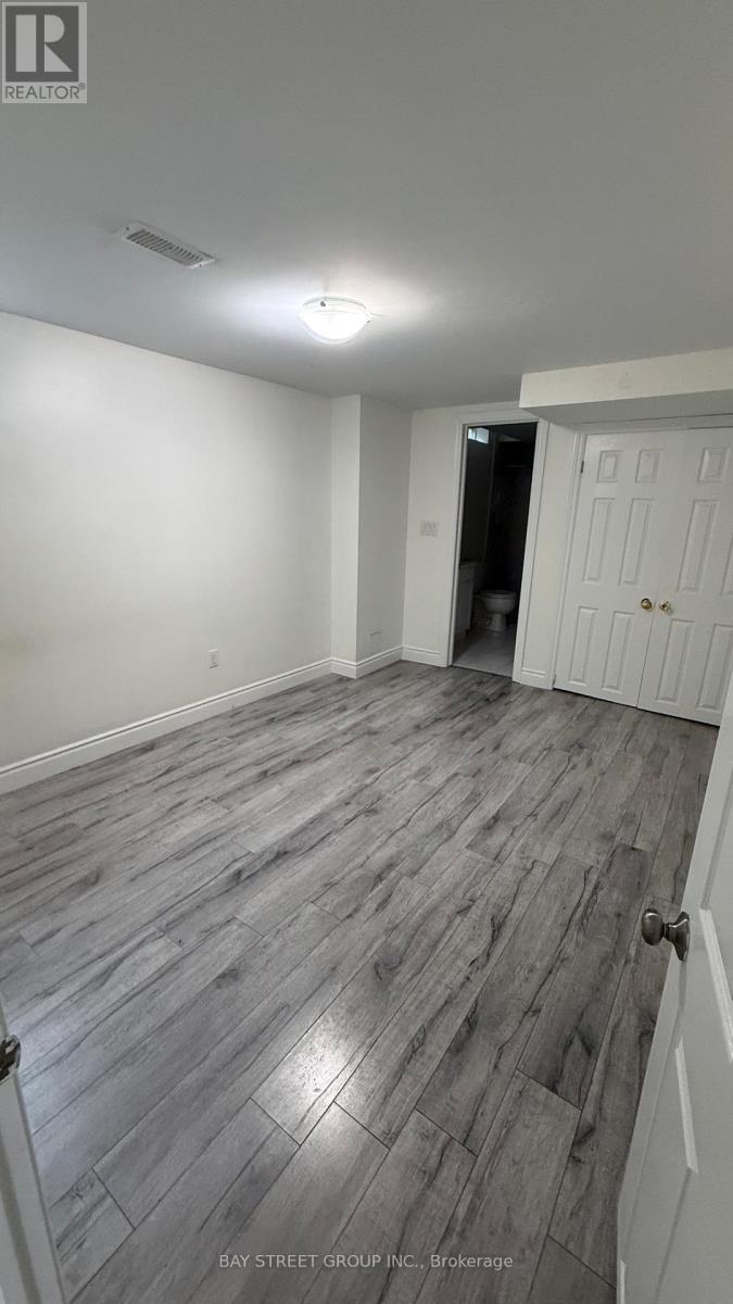 Bsmt - 50 Thorntree Crescent, Brampton, Ontario  L6Y 4C4 - Photo 9 - W13218360