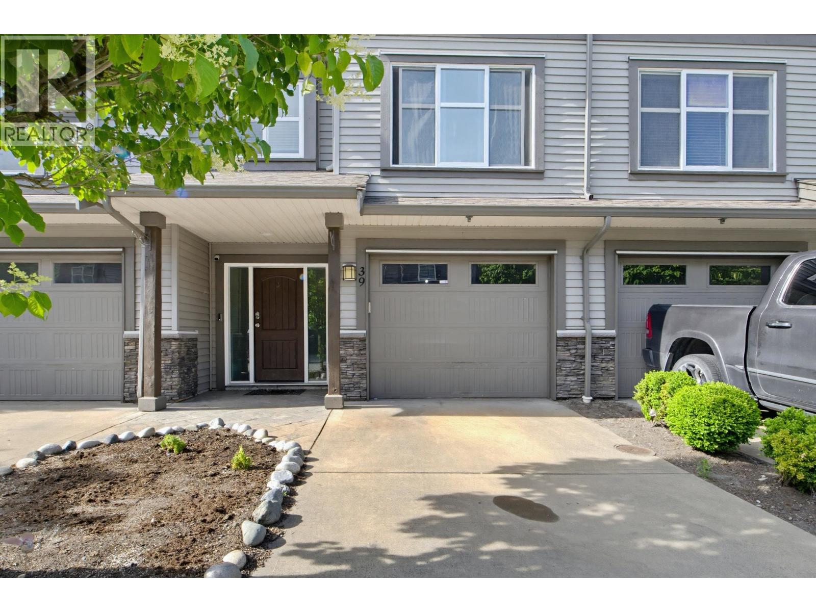 39 45085 Wolfe Road, Chilliwack, British Columbia  V5P 2O5 - Photo 3 - R3129949
