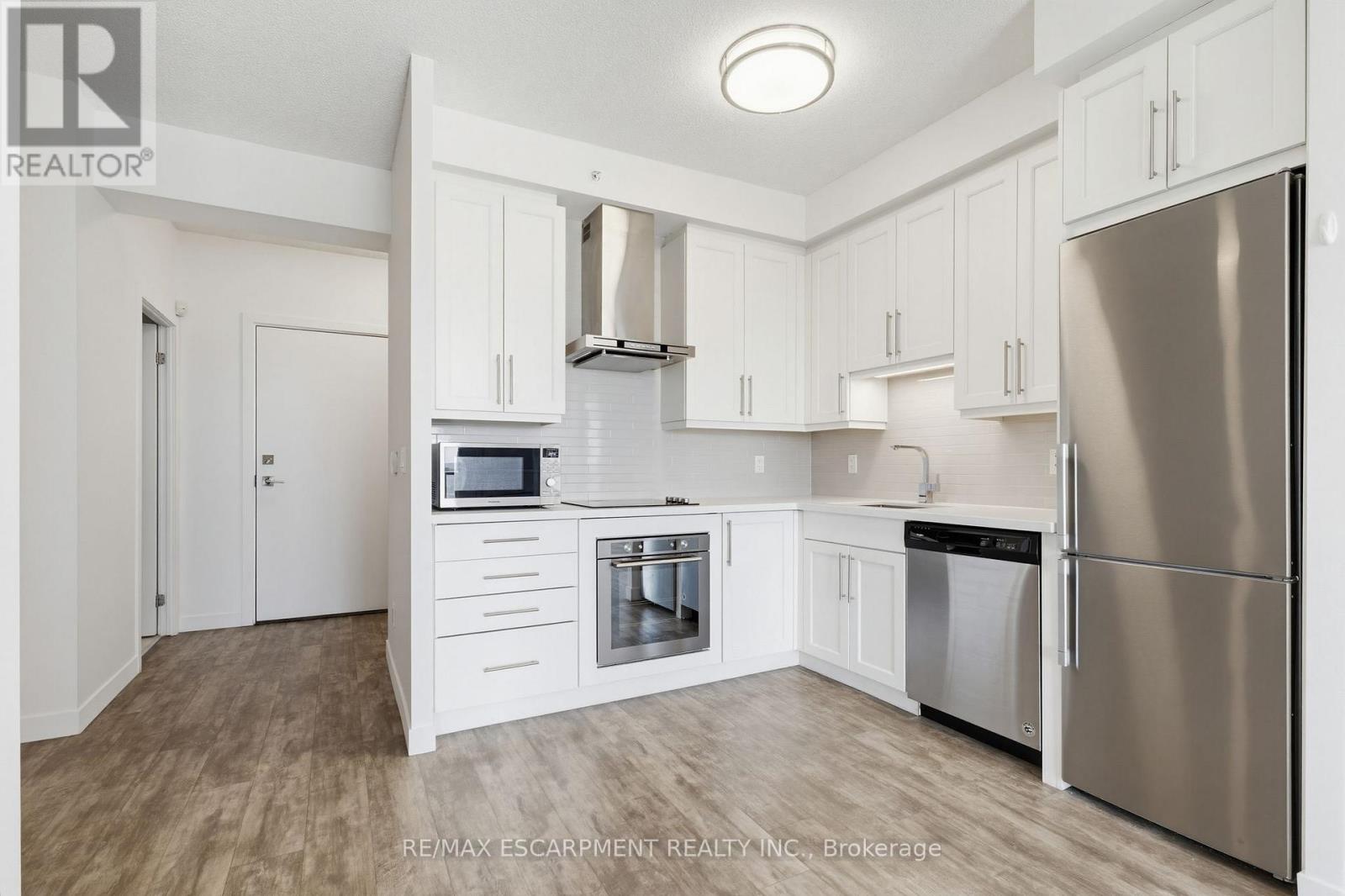1507 - 2081 Fairview Street, Burlington, Ontario  L7R 0E4 - Photo 11 - W13098702