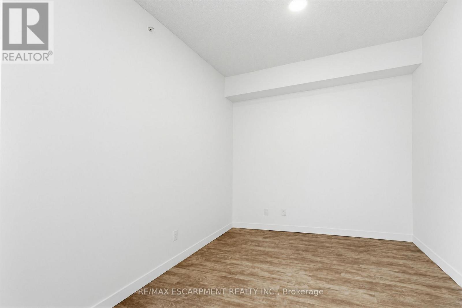 1507 - 2081 Fairview Street, Burlington, Ontario  L7R 0E4 - Photo 21 - W13098702