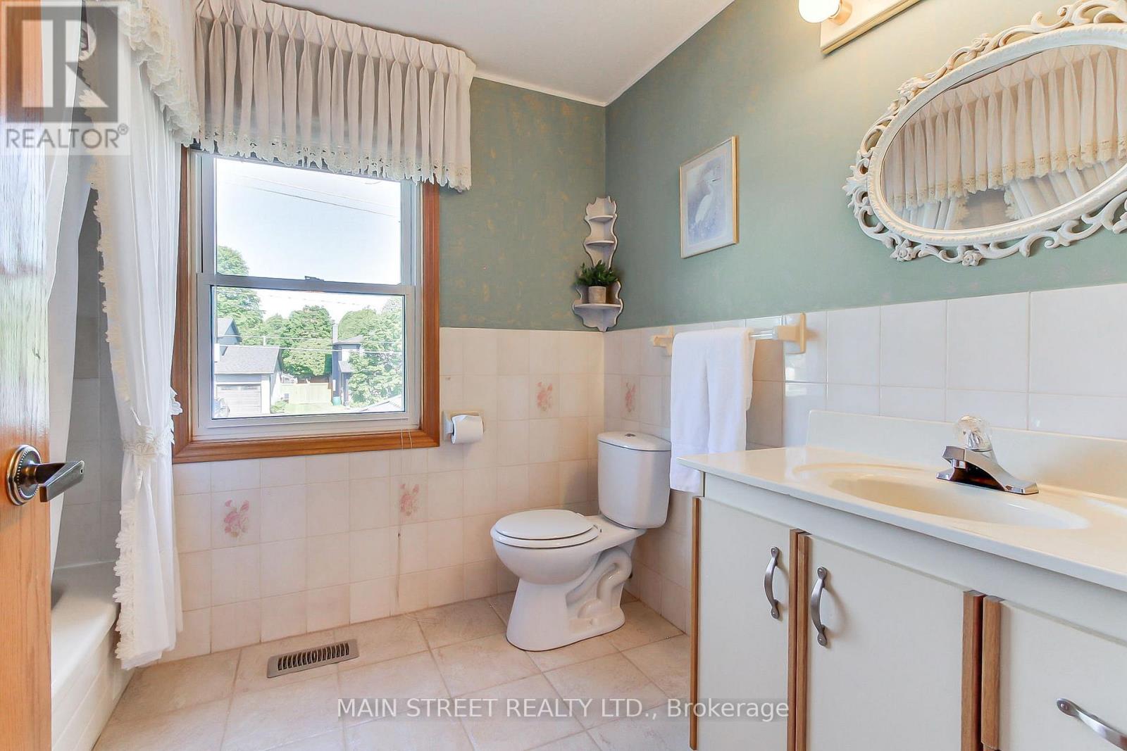 316 Biehn Drive, Kitchener, Ontario  N2R 1C7 - Photo 29 - X13218328
