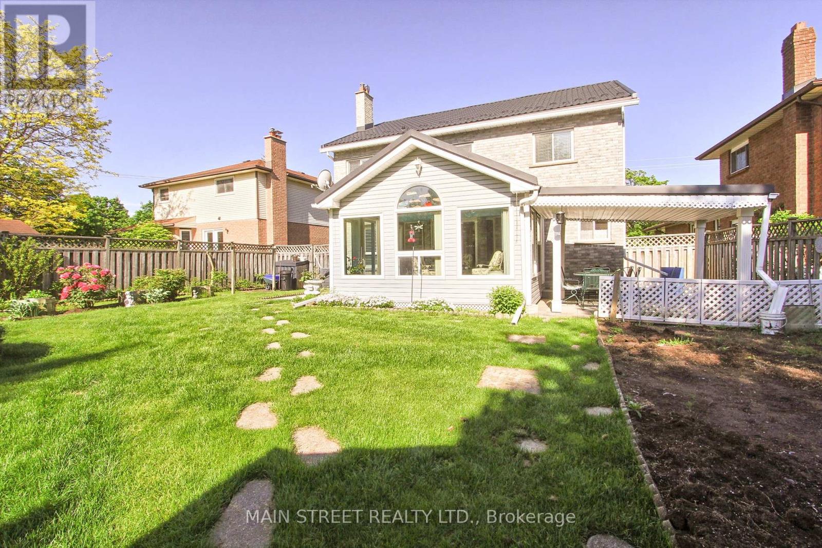 316 Biehn Drive, Kitchener, Ontario  N2R 1C7 - Photo 38 - X13218328