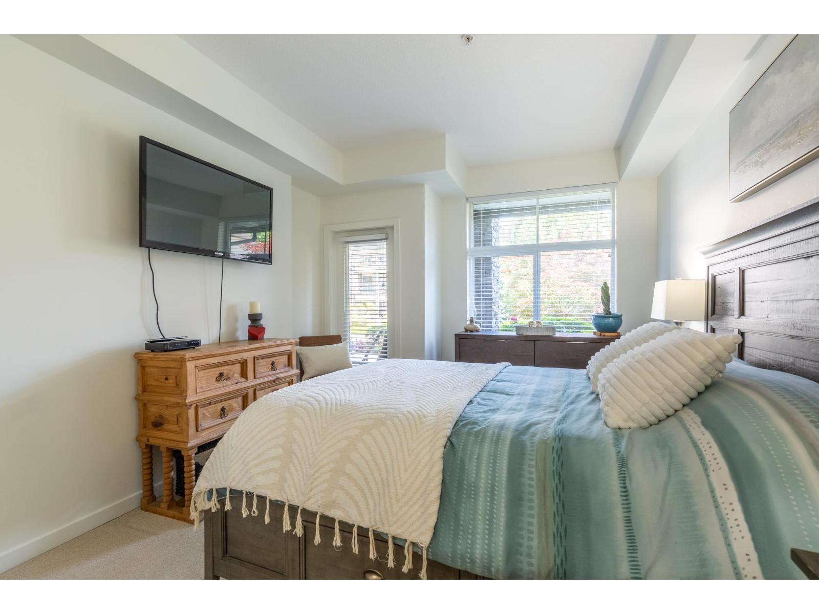 202 33318 E Bourquin Crescent, Abbotsford, British Columbia  V2S 0A6 - Photo 13 - R3127744