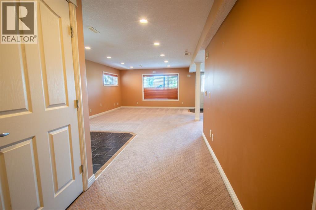 50 Panamount View Nw, Calgary, Alberta  T3K 0A6 - Photo 29 - A2314930