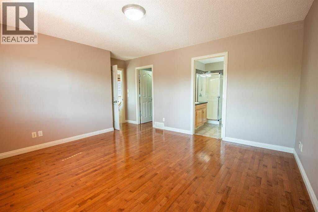 50 Panamount View Nw, Calgary, Alberta  T3K 0A6 - Photo 21 - A2314930