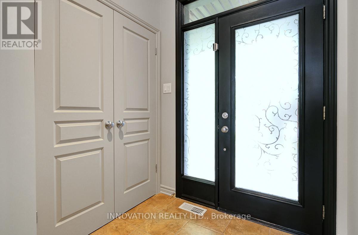 812 Fletcher Circle, Ottawa, Ontario  K2T 0B6 - Photo 4 - X13218378