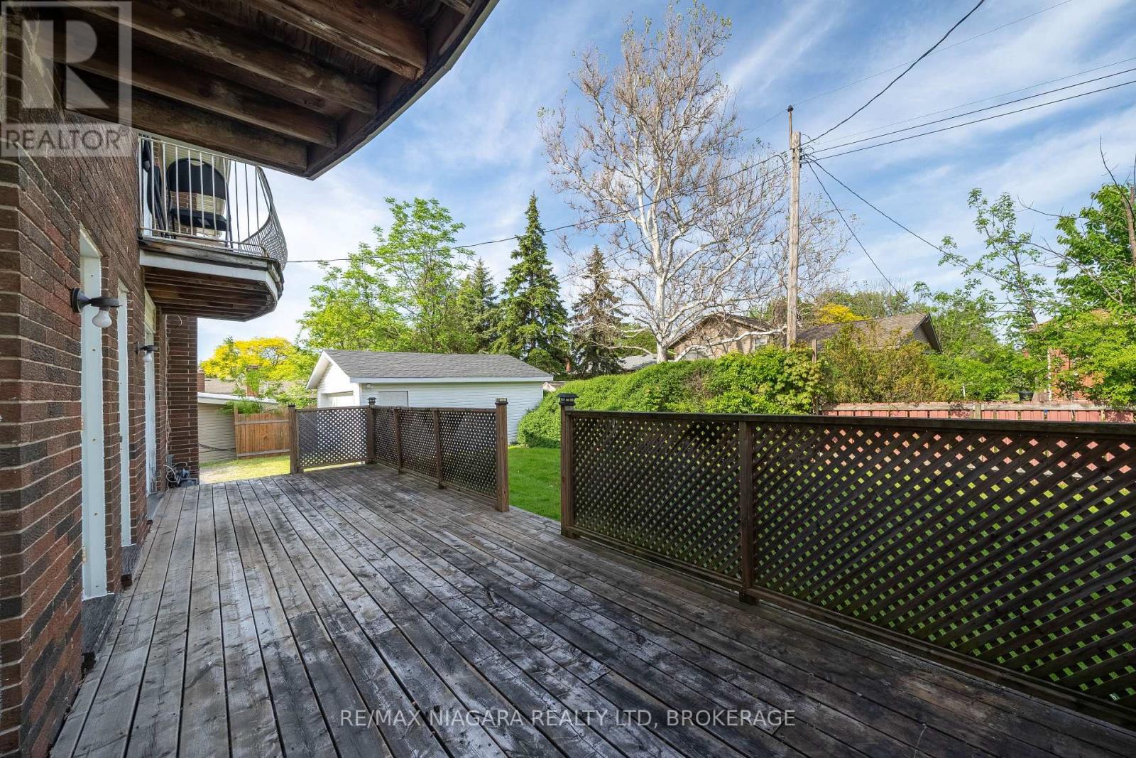 293-295 Glenridge Avenue, St. Catharines, Ontario  L2T 3K5 - Photo 14 - X13218388