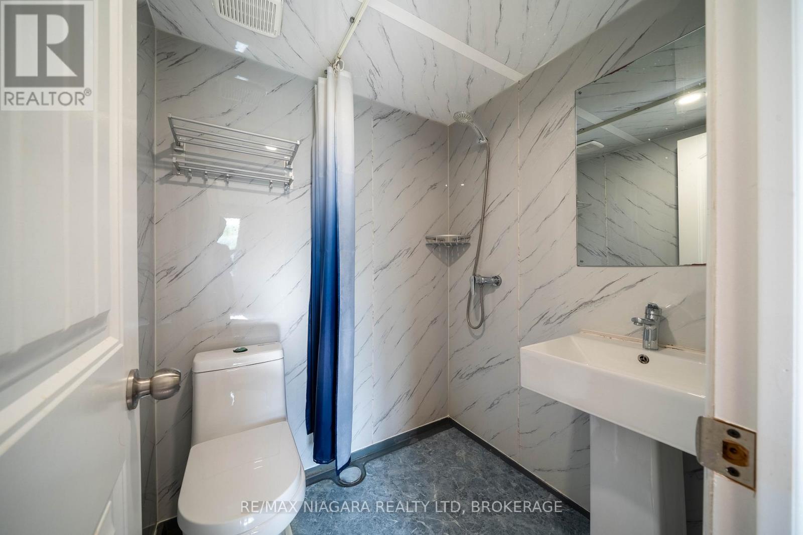 293-295 Glenridge Avenue, St. Catharines, Ontario  L2T 3K5 - Photo 20 - X13218388