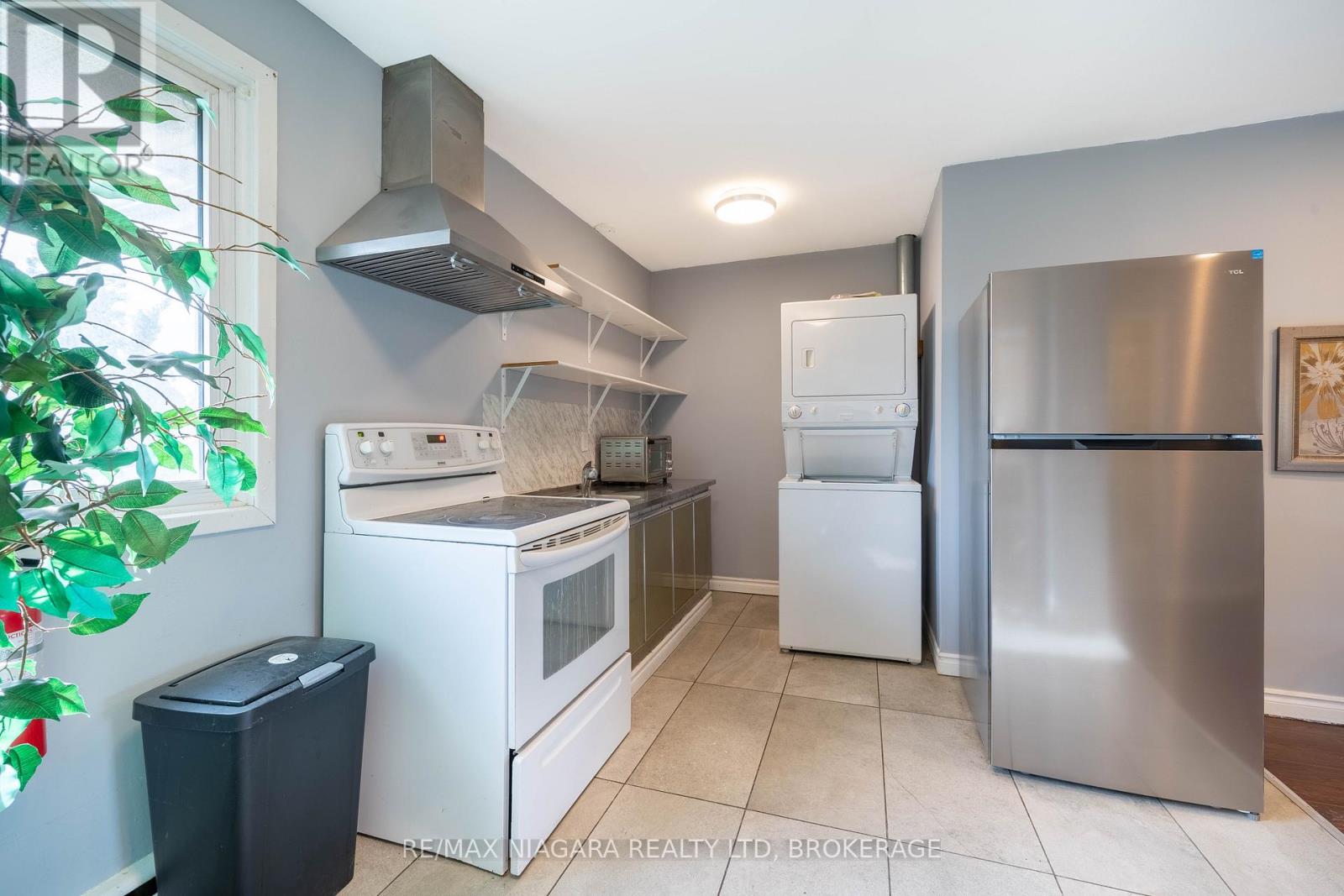 293-295 Glenridge Avenue, St. Catharines, Ontario  L2T 3K5 - Photo 21 - X13218388