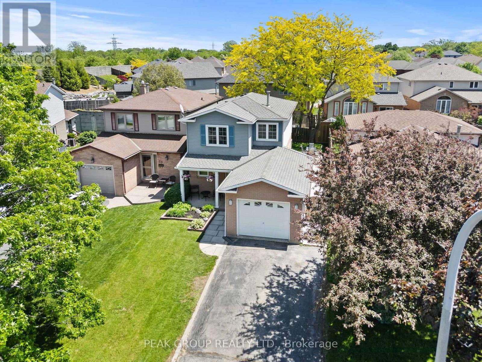 18 Sandra Crescent, Grimsby, Ontario L3M 4Z1 - Photo 3 - X13218400