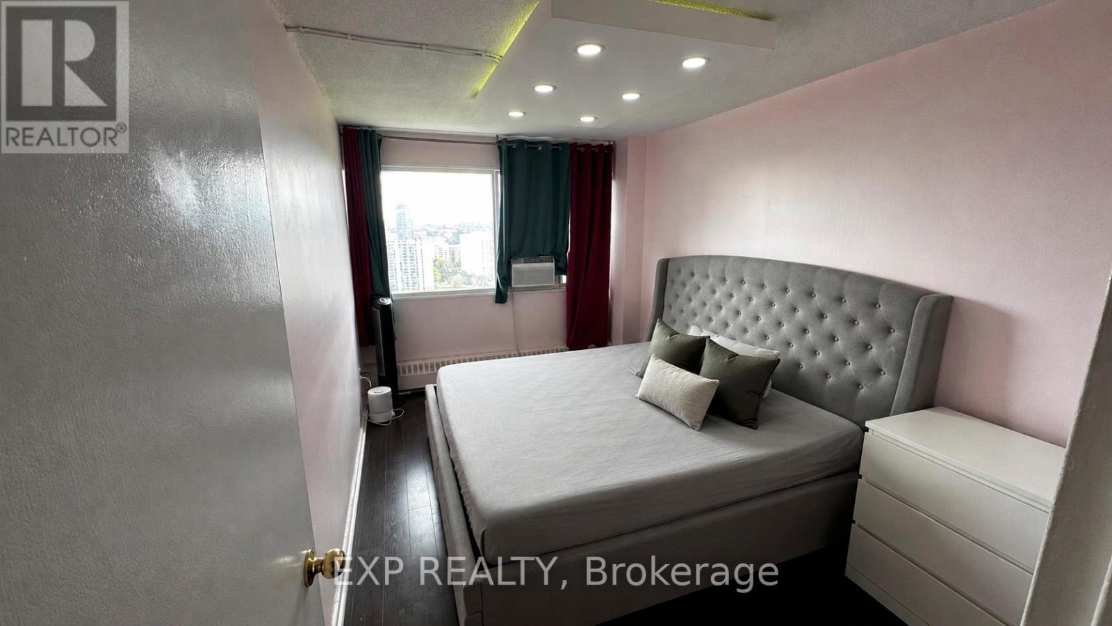 2506 - 725 Donmills Road, Toronto, Ontario  M3C 1S8 - Photo 8 - C13218376