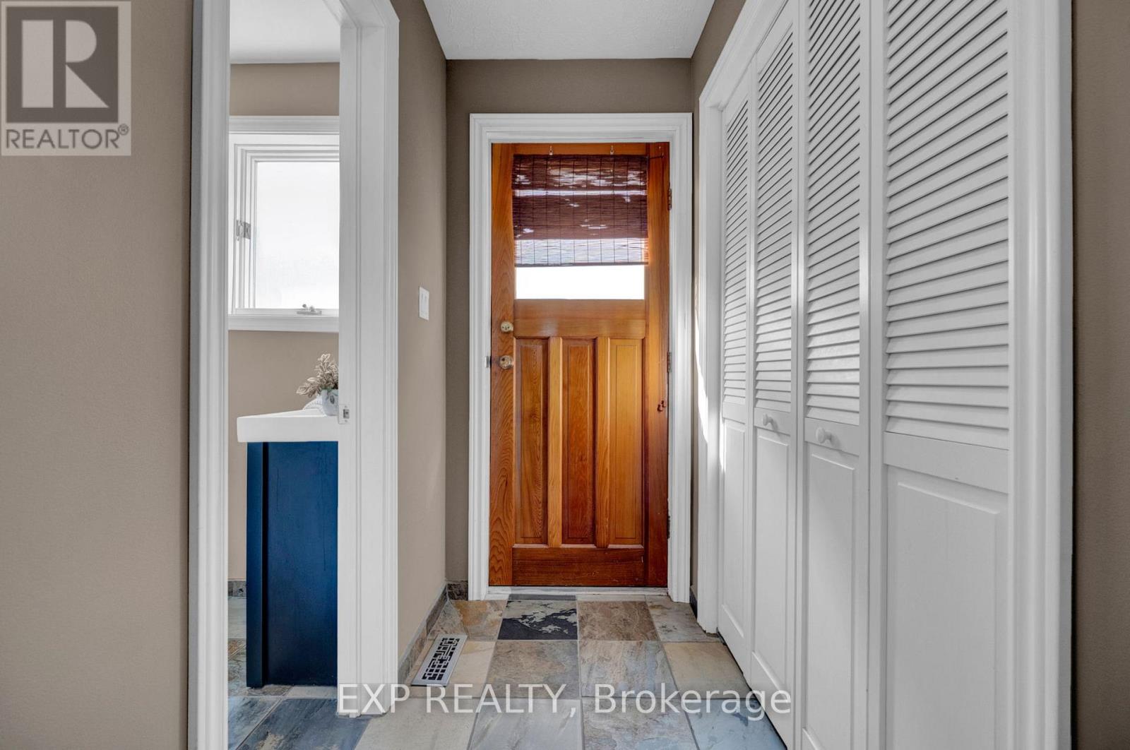 270 Fairlawn Court, Oshawa, Ontario  L1J 4P9 - Photo 21 - E13218374