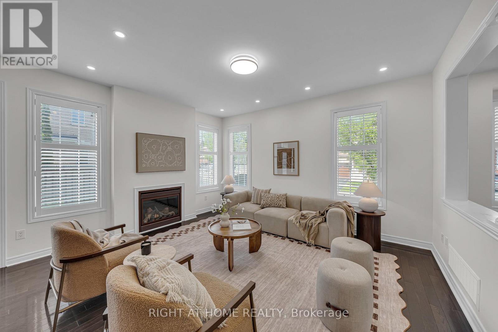 1396 Castlemore Avenue, Markham, Ontario  L6E 0H1 - Photo 11 - N13218390
